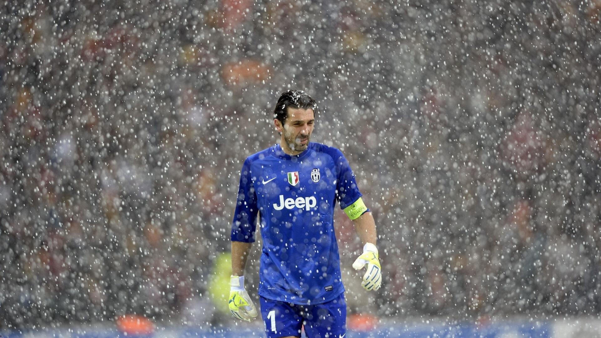 巴黎圣日耳曼豪掷超4000万欧签下里尔门将切瓦利耶，HWG！罗马诺确认交易达成